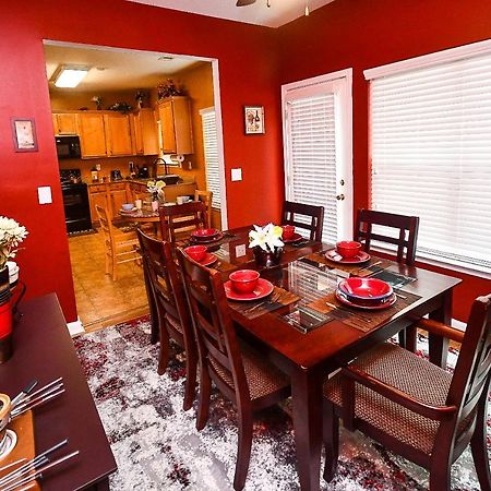 4 - Bed Home With Cali King Bed, 12 Mins To Dtwn Atlanta Exterior photo