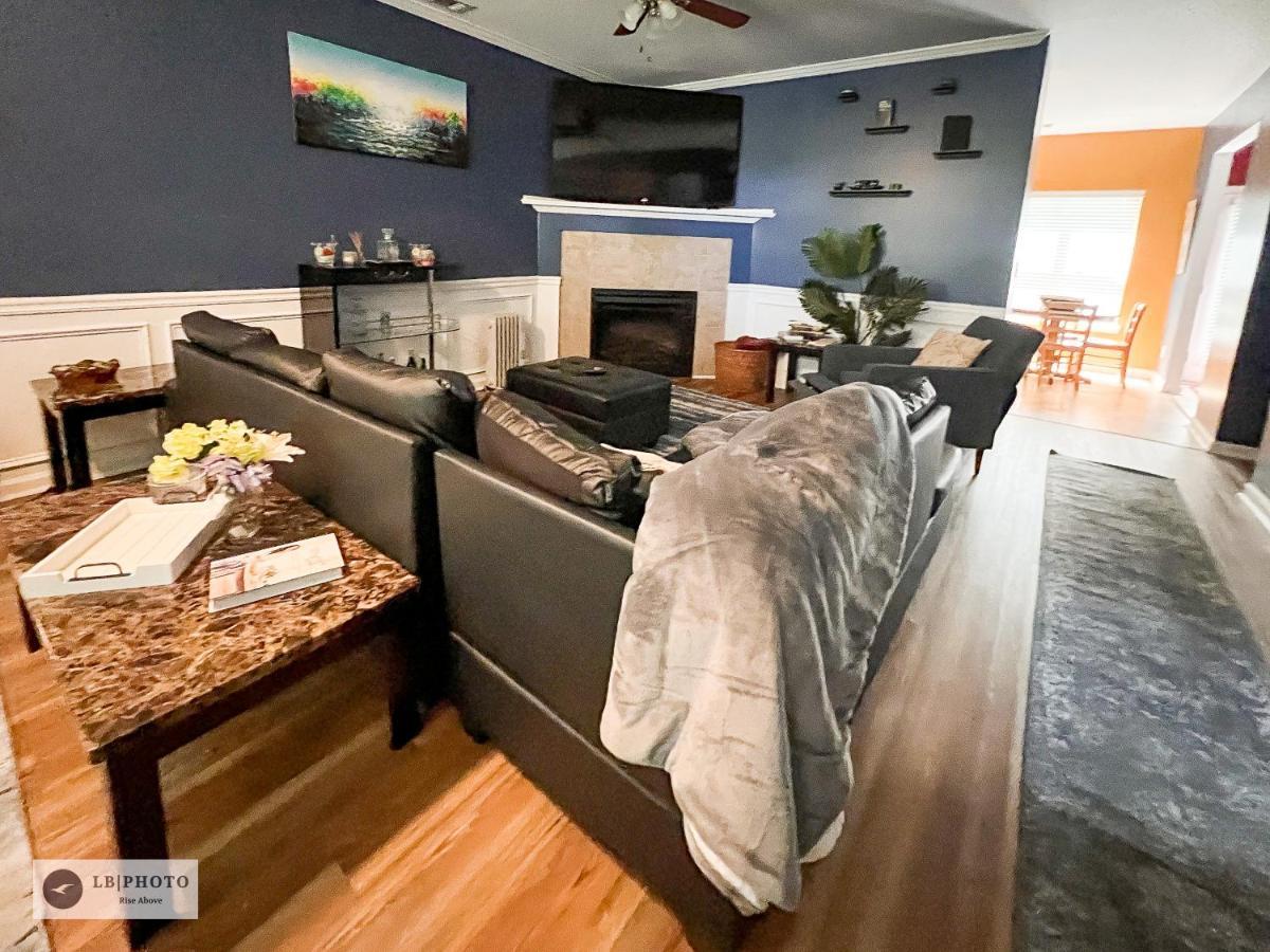 4 - Bed Home With Cali King Bed, 12 Mins To Dtwn Atlanta Exterior photo