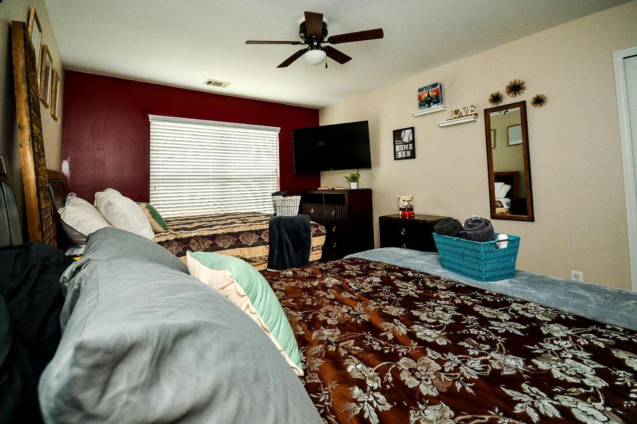 4 - Bed Home With Cali King Bed, 12 Mins To Dtwn Atlanta Exterior photo
