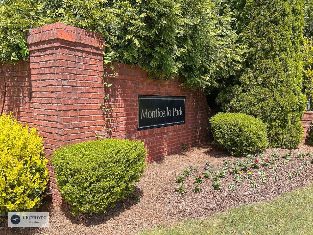 4 - Bed Home With Cali King Bed, 12 Mins To Dtwn Atlanta Exterior photo